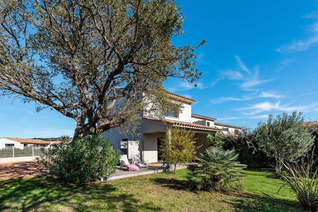 Calarossa Bay Resort Πόρτο Βέκιο Εξωτερικό φωτογραφία