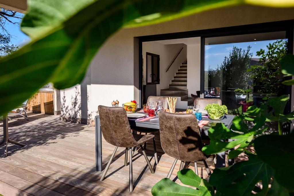 Calarossa Bay Resort Πόρτο Βέκιο Εξωτερικό φωτογραφία